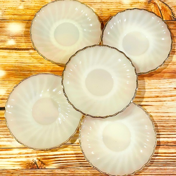 Vintage Fire-King White Swirl Saucer Lot❤️